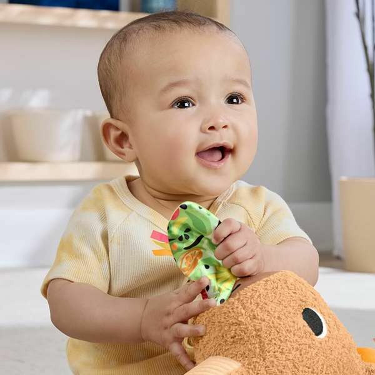 Fisher-Price Snuggly Snacky Capy -kapybarapehmolelu-5