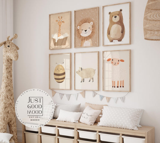 Boho Babyzimmer Poster · Giraffe, Löwe, Bär, Biene, Schwein, Schaf · Niedliche Tier Wandkunst · Skandi Stil ·Pastell· Deko Print ohne Rahmen-0